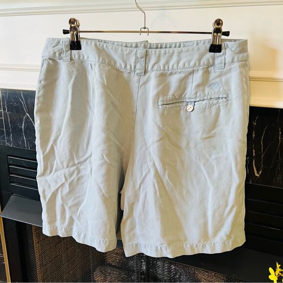 Tommy Bahama 100% silk size 8 shorts - Picture 2 of 9